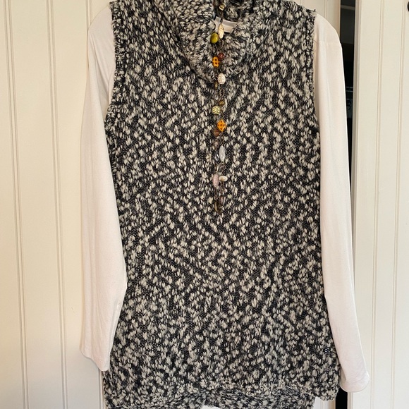 G.I.L.I. Sleeveless Marled Cowl Neck Pullover Sweater - Picture 1 of 6
